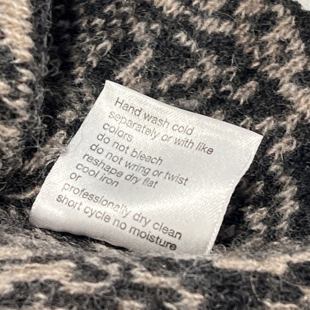 Sweater‎ Knit Jacket Shawl Collar Button Front Geometric Print Made in Italy L - Picture 11 of 11